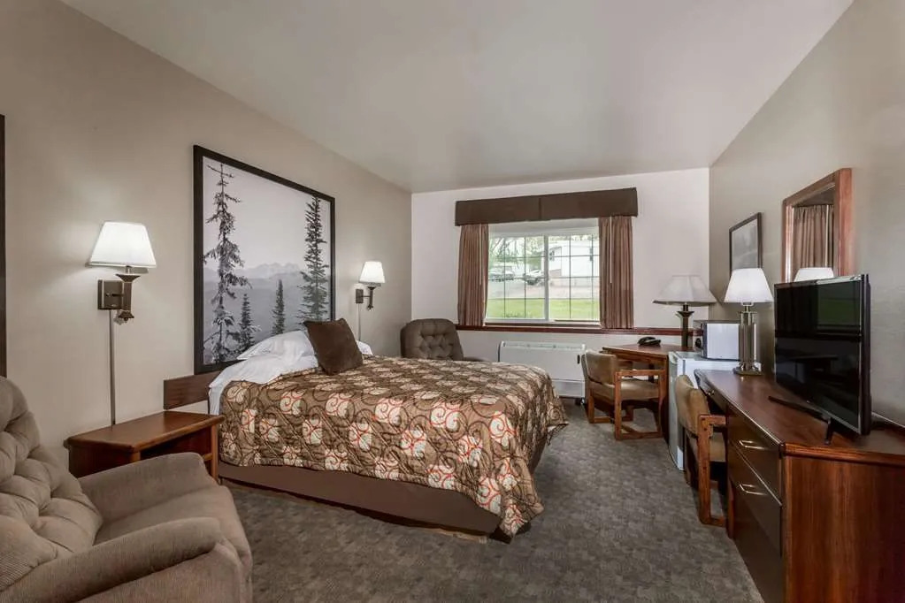 Super 8 by Wyndham Grangeville