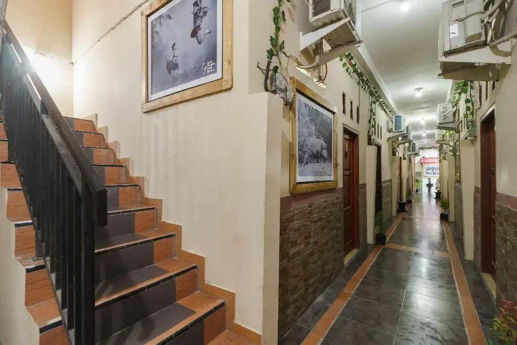 SUPER OYO 90358 Poris Residence Syariah