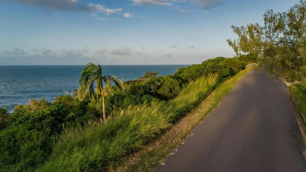 Endeavour • Pet Friendly • Ocean Views • 2BR