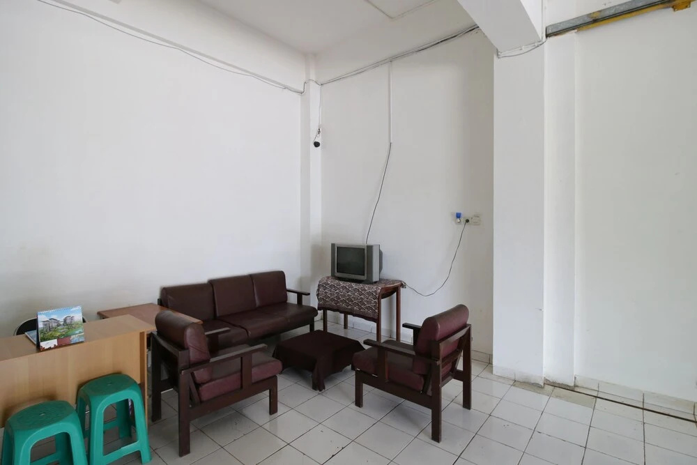 Airy Kedawung Tuparev 55B Cirebon
