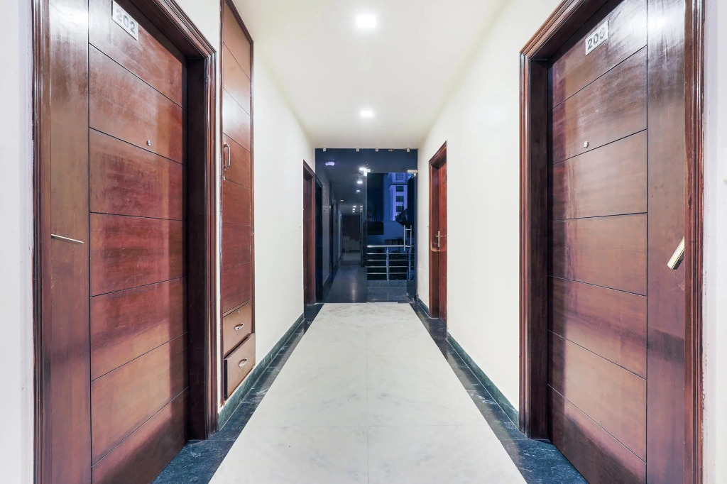 Hotel Corporate Inn