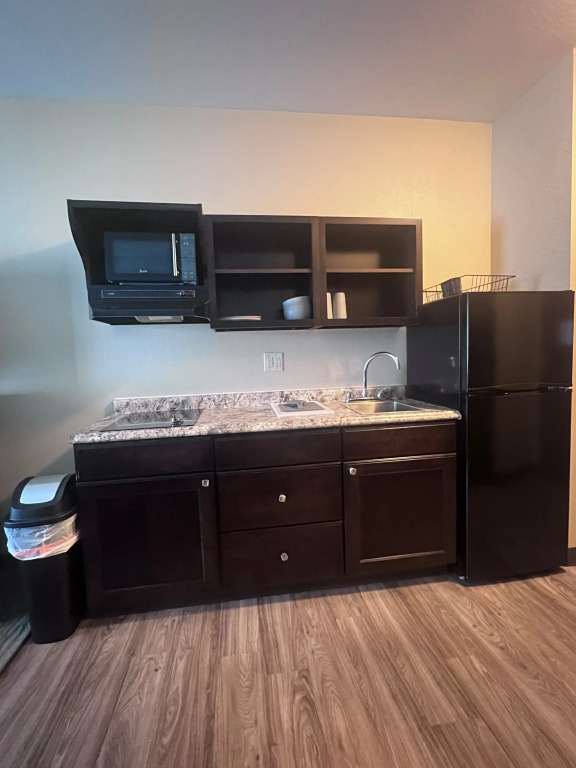Cobblestone Inn & Suites - Fort Dodge