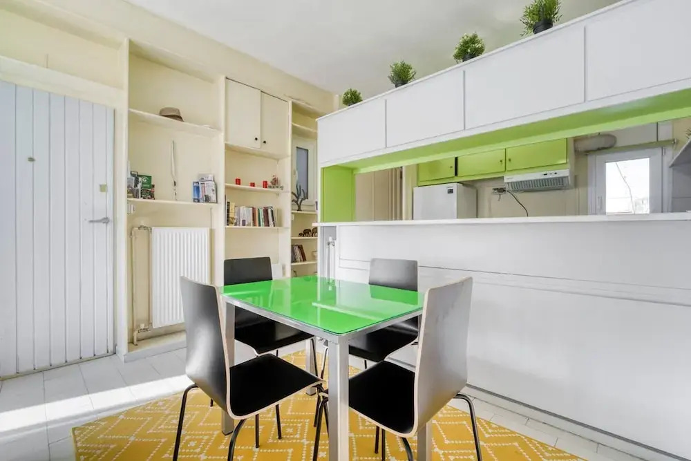 Acropolis Penthouse With 50mbps Wifi