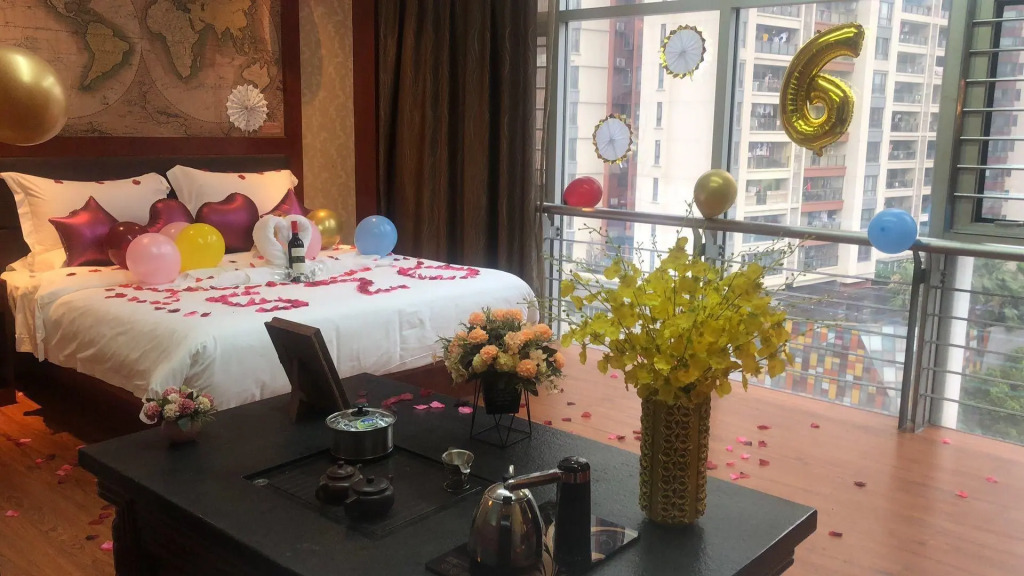 James Joyce Coffetel·Guangzhou Shangxiajiu Hualin International Jade City