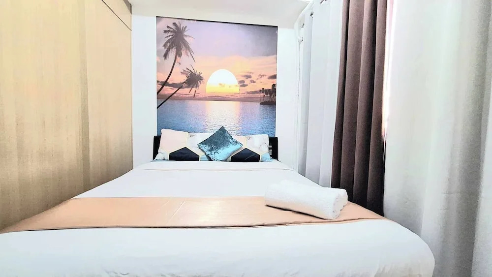 Homey 1BR With Balcony City View in Grace Res