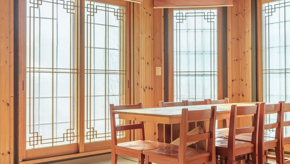 Gapyeong Sanneomeo Private Pension