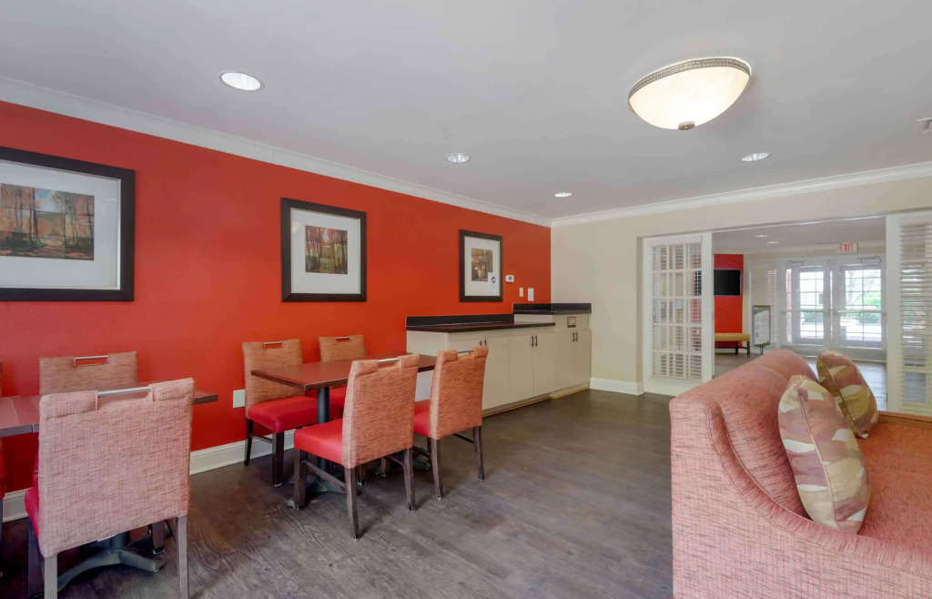 Extended Stay America Suites - Greensboro - Airport