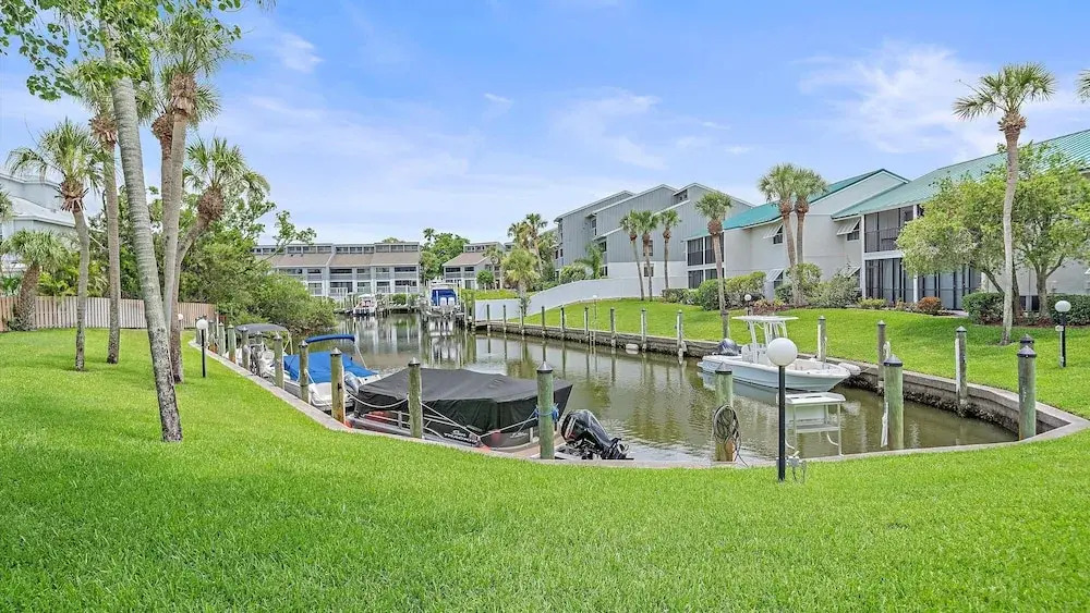 White Sands On Siesta 1 Bedroom Condo