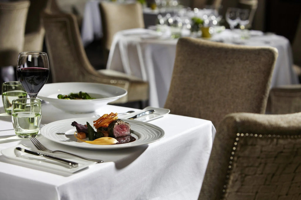 Langshott Manor - Luxury Hotel Gatwick