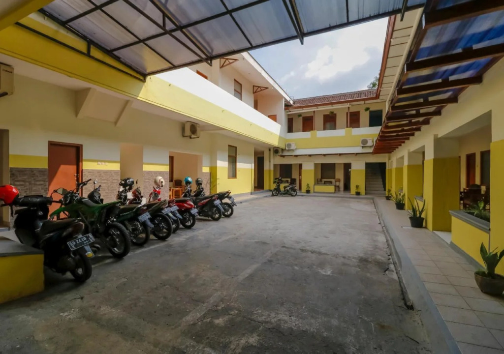 Grand Kota Hotel
