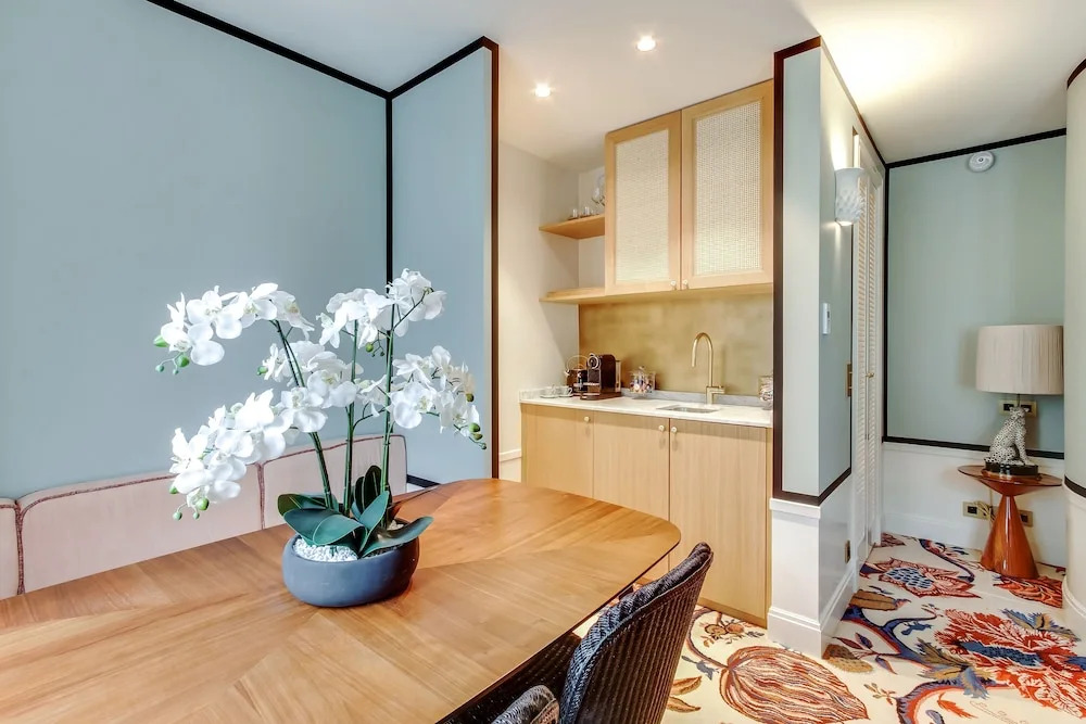 Le Ferdinand - St-Paul Serviced Apartments