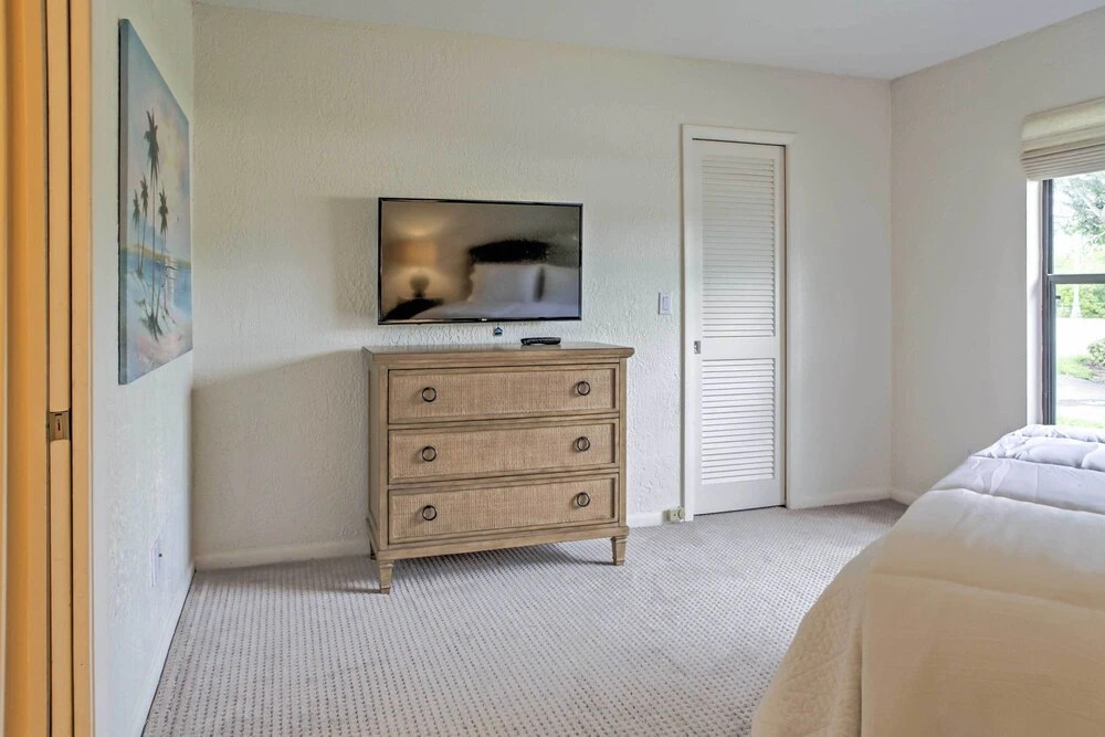 'sand Dollar' Jenson Beach Home w/ Pool Access!