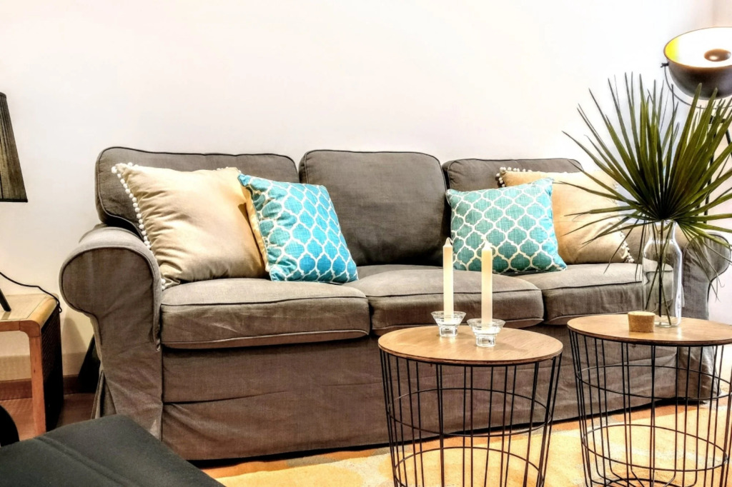La Rambla spacious 3BR monthly rental - Parsifal