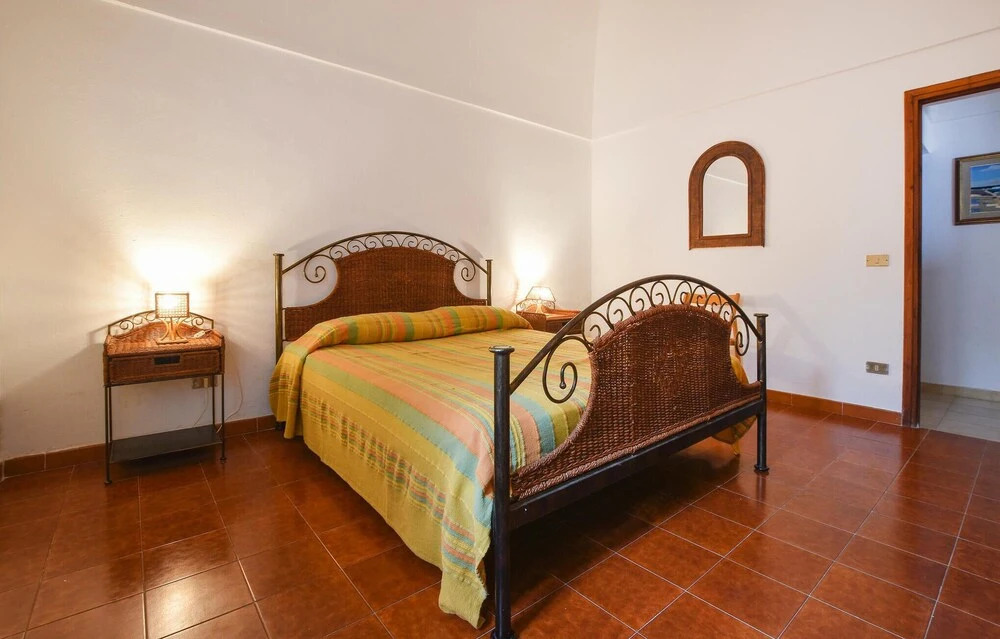 Beautiful Home in Pantelleria With Wifi and 4 Bedrooms
