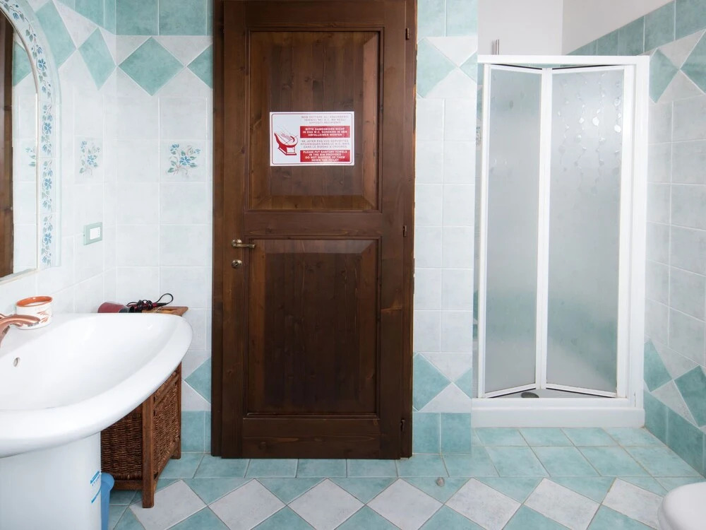 Refreshing Holiday Home in Casole D'elsa With Swimming Pool