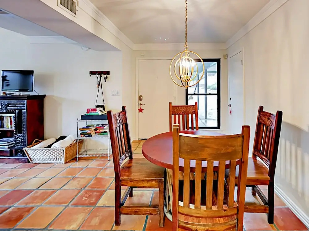 1112 Robert E Lee Condo Unit B 2 Bedrooms 2 Bathrooms Condo