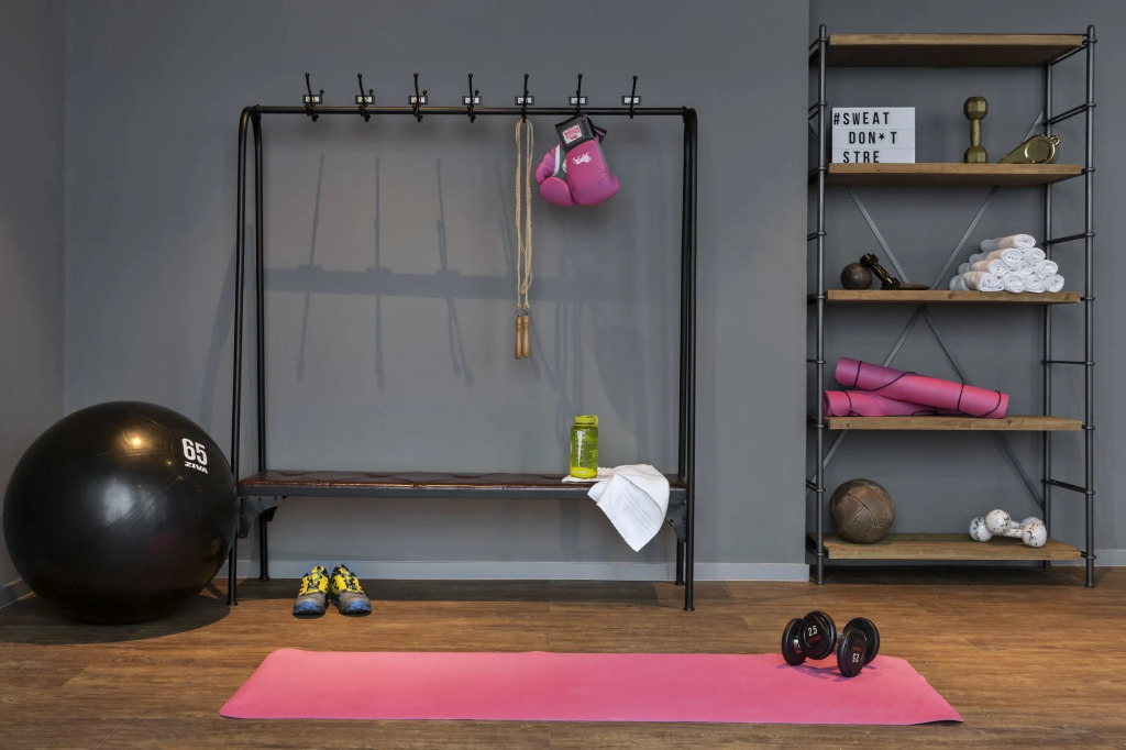 MOXY Vienna Airport