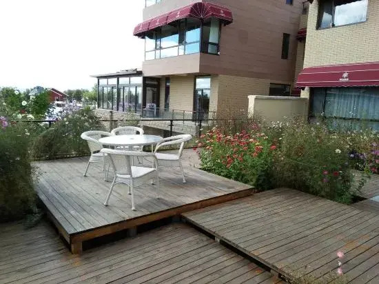 Youyu Nanshan Meijun ecological hotel