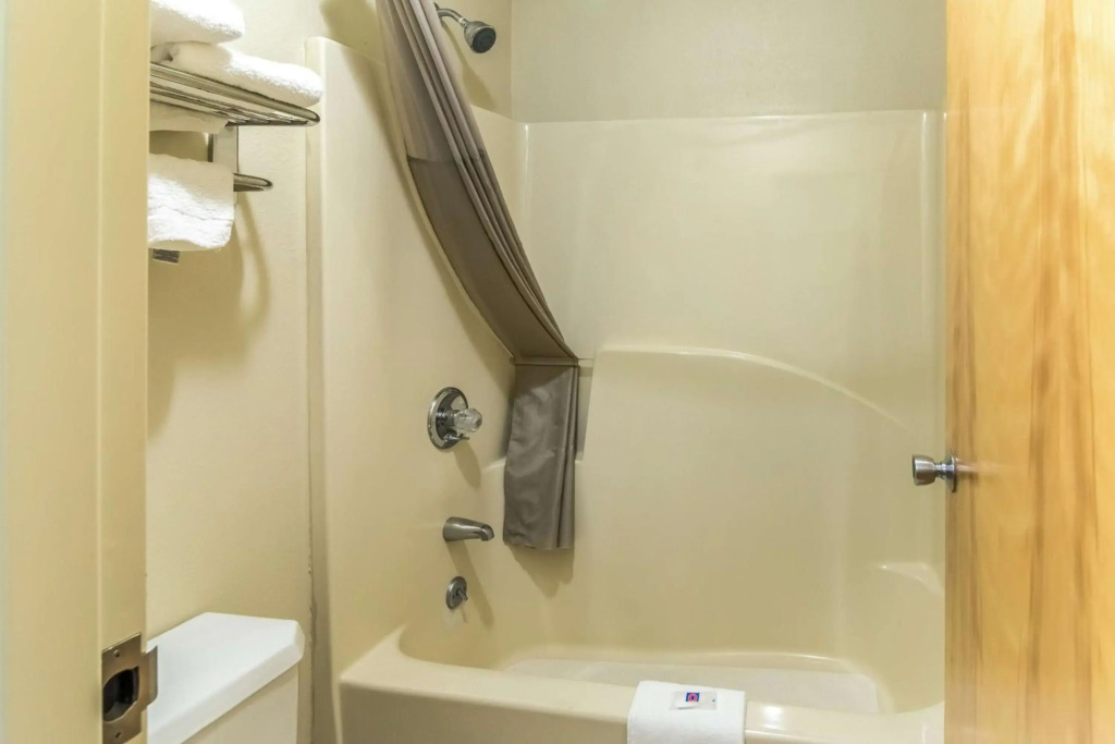 Motel 6-Kenly, NC