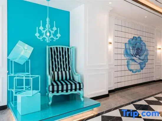 Xana Lite Hotel (Jinan Huayuan East Road Subway Station Huanlian Night Market)