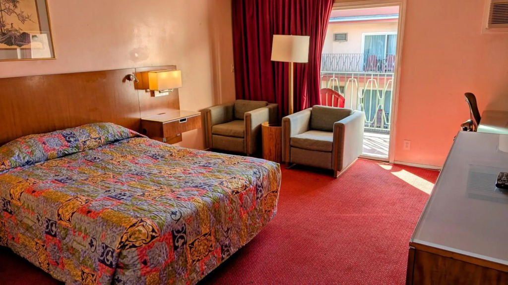 Royal Century Hotel at LAX