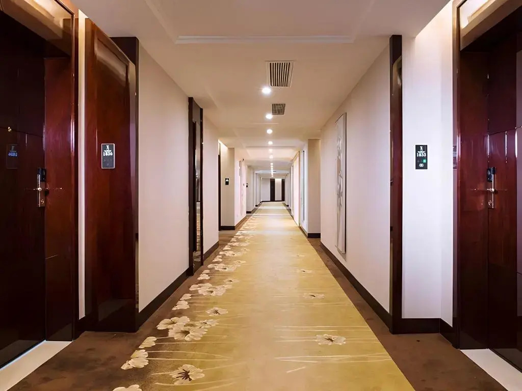 Vienna International Hotel Foshan World of Flower