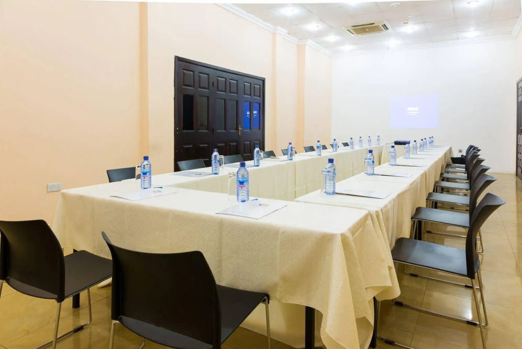 Midindi Hotel