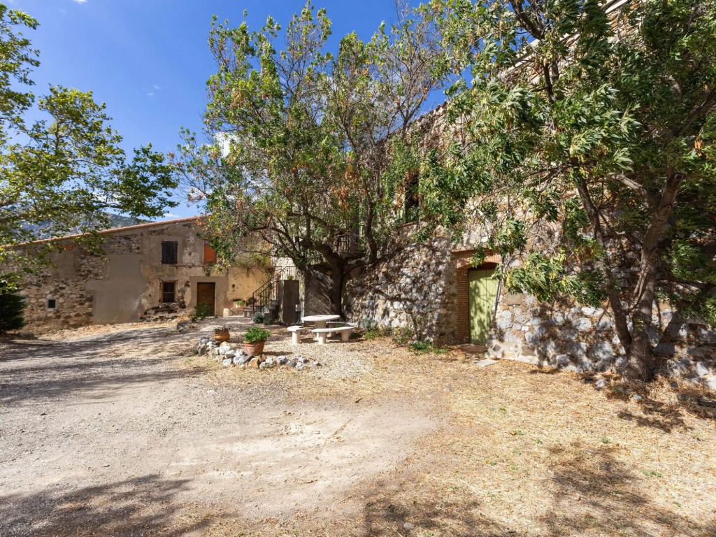 Charming Holiday Home in Tautavel With Balcony
