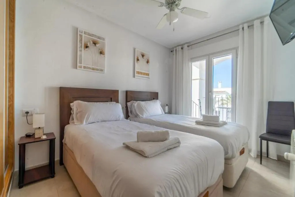 Penthouse with Large Terrace - SE731LT