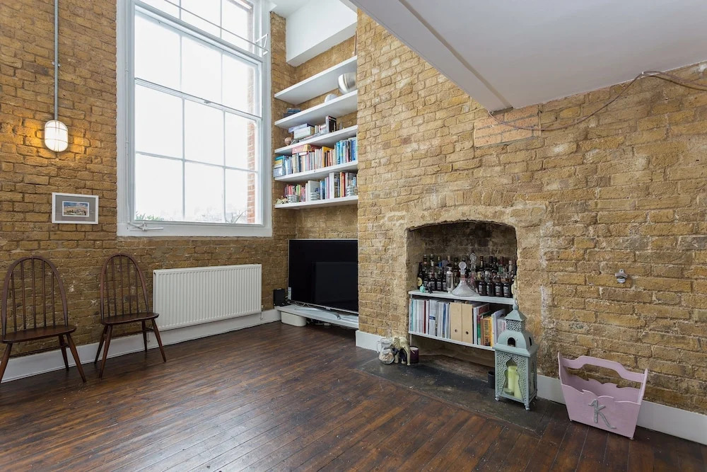 2 Bedroom Flat In Peckham