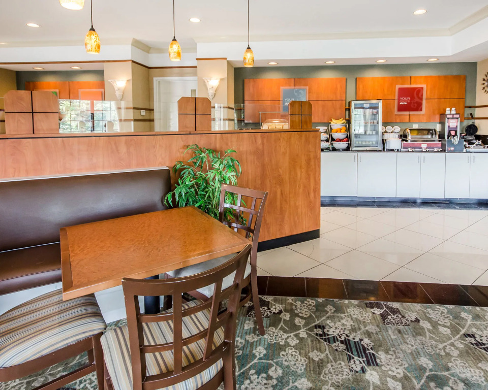 Comfort Suites Elizabethtown