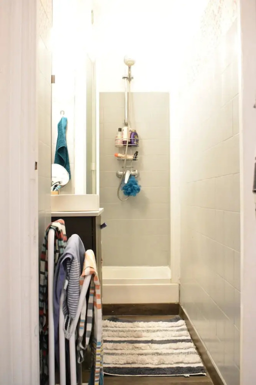 Large Apartment Near Bercy