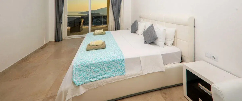 Villa Blue Harmony