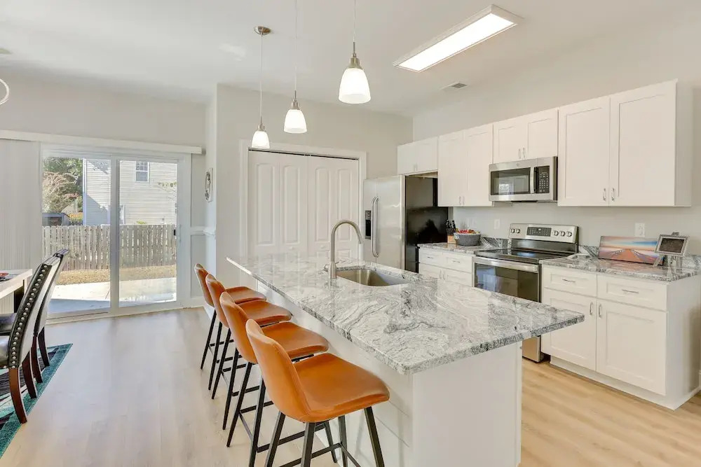 Pet-friendly Wilmington Home - 2 Mi to Riverwalk