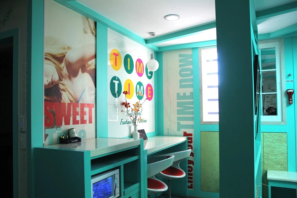 Time Motel