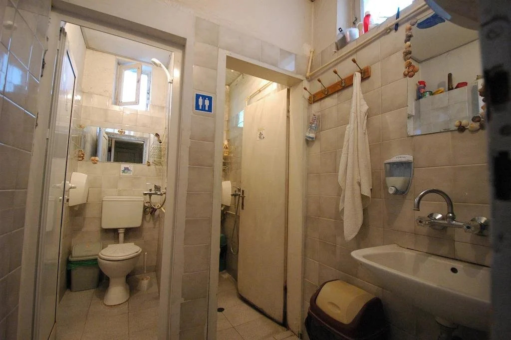 Yo Ho Hostel