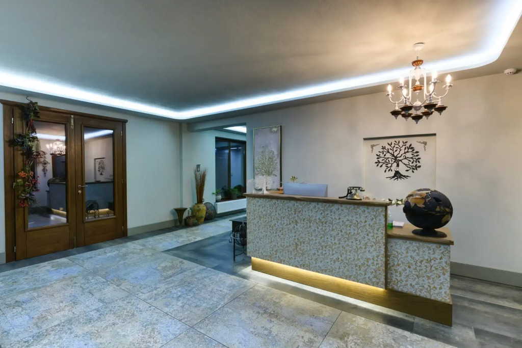 Álbero Hotel