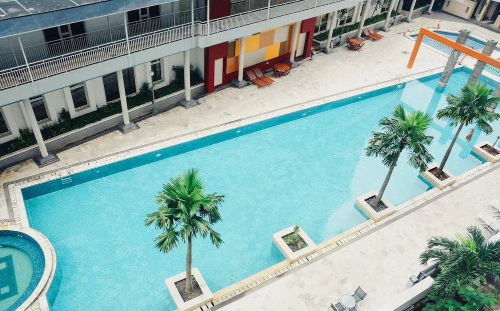 Simply Homey Gardenia Boulevard Apartment