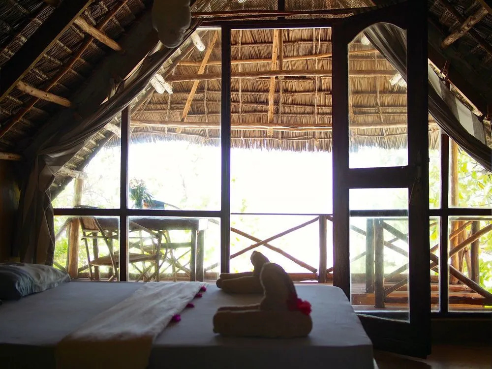 Pakachi Beach Resort & Hotel
