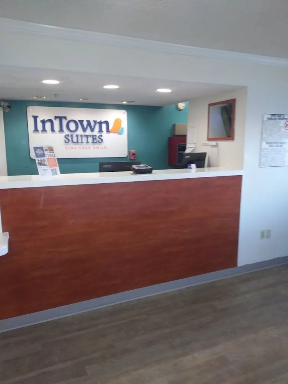 Intown Suites Extended Stay Dallas TX - Garland