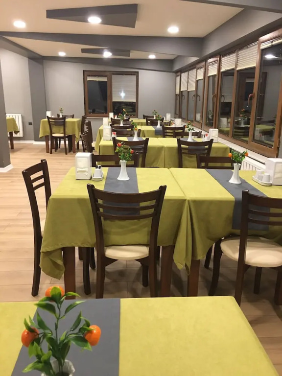 Çağ Otel