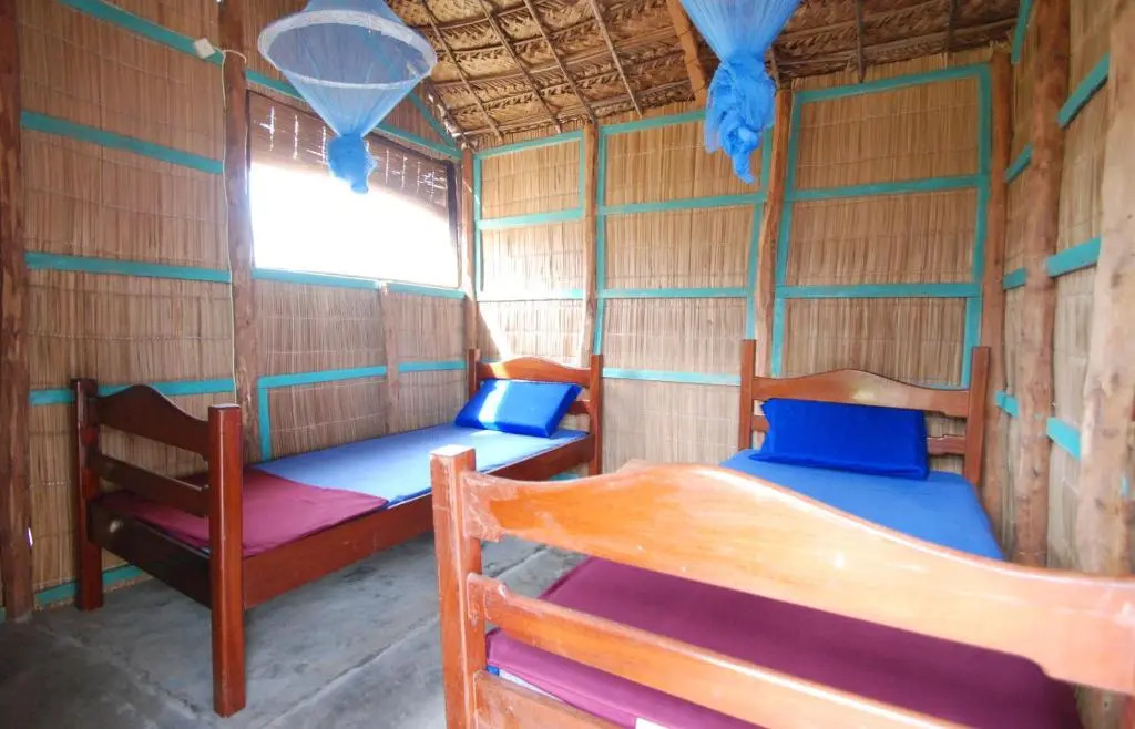 Pariango Beach Motel