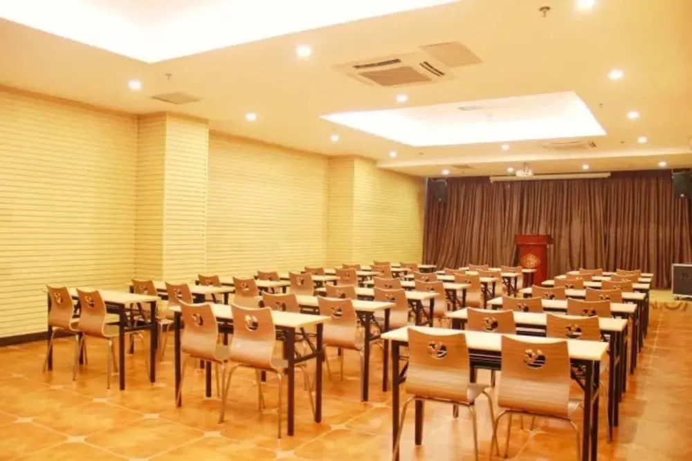 Wenxin Hotel Chigang