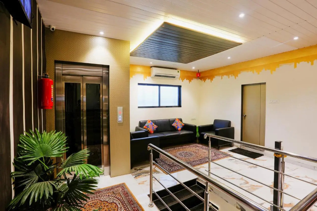 FabHotel Prime Land - Nr BKC