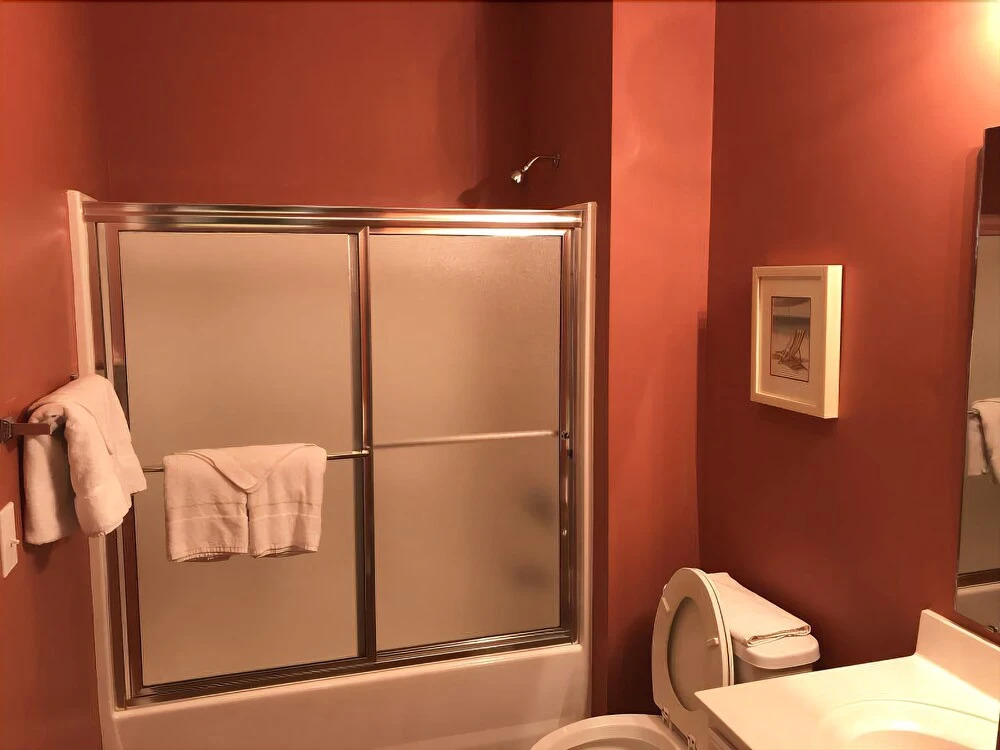 23C Sandpiper Bay 3 Bedrooms 2 Bathrooms Condo