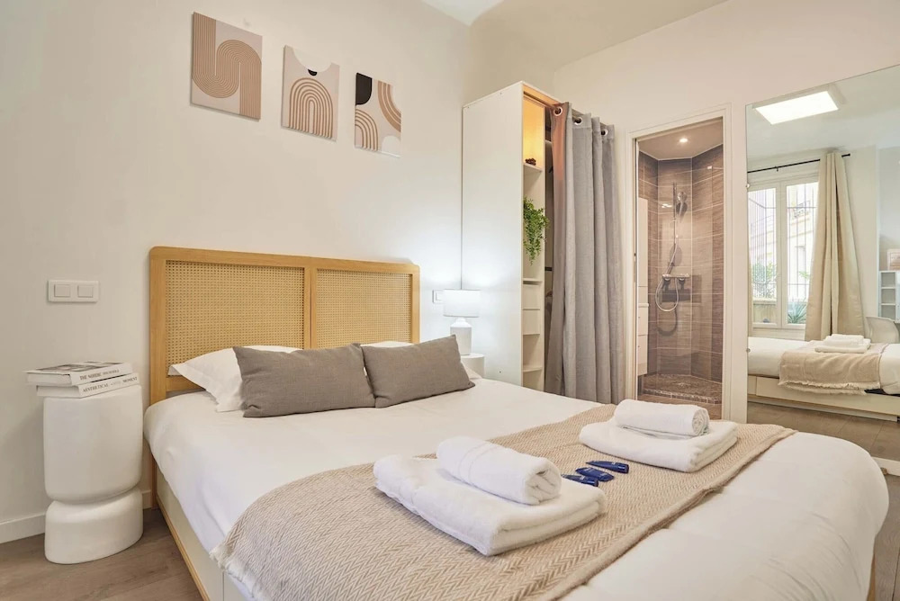 Charming Apartment Heart of Paris Montparnasse