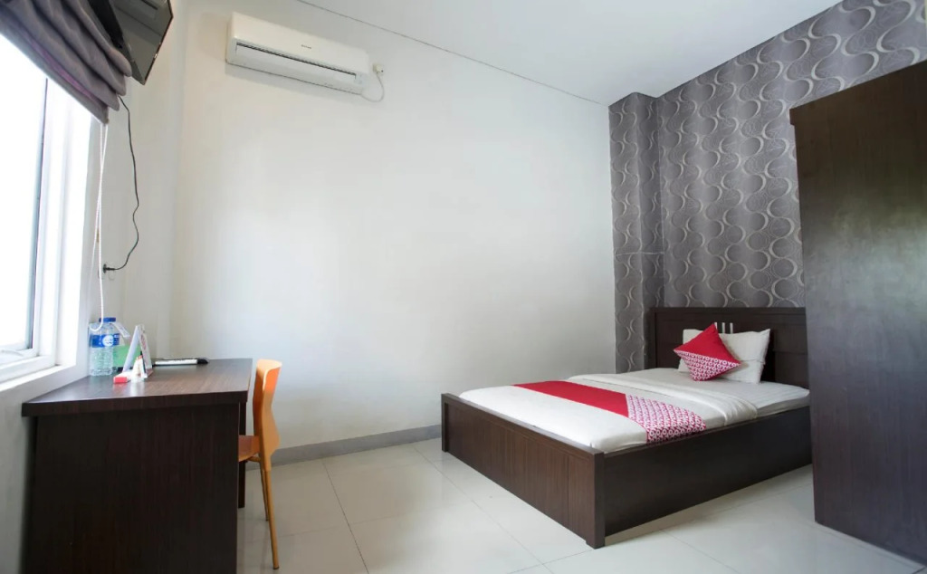 OYO 819 Bumi Mas Guest House