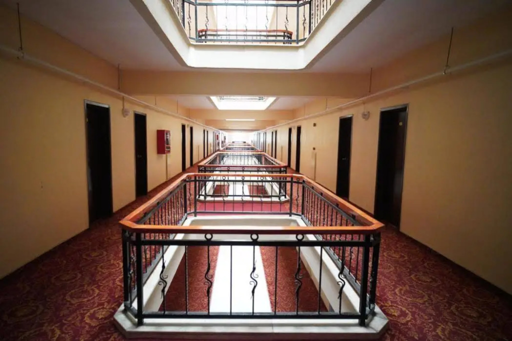 C&H Hotel