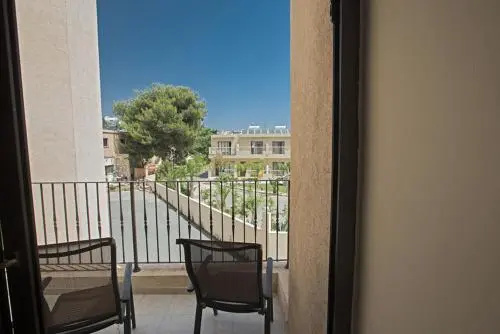 Beautiful 5 Star Holiday Apartment in a Prime Location in Ayia Napa, Book Early to Secure Your Dates, Ayia Napa Apartment 1282