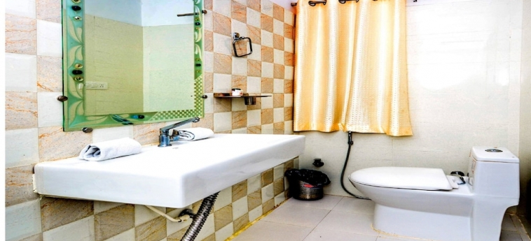 Hotel Mubarak by OYO Rooms